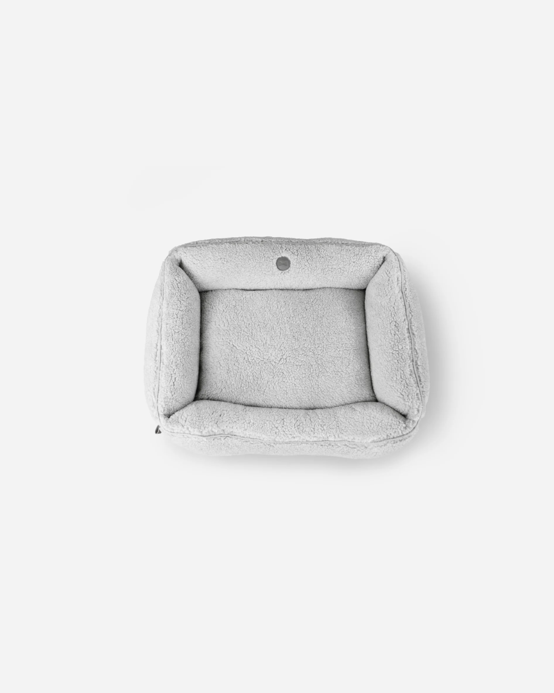 Chester & Lee | Furry Sleeper Dog Bed Gray