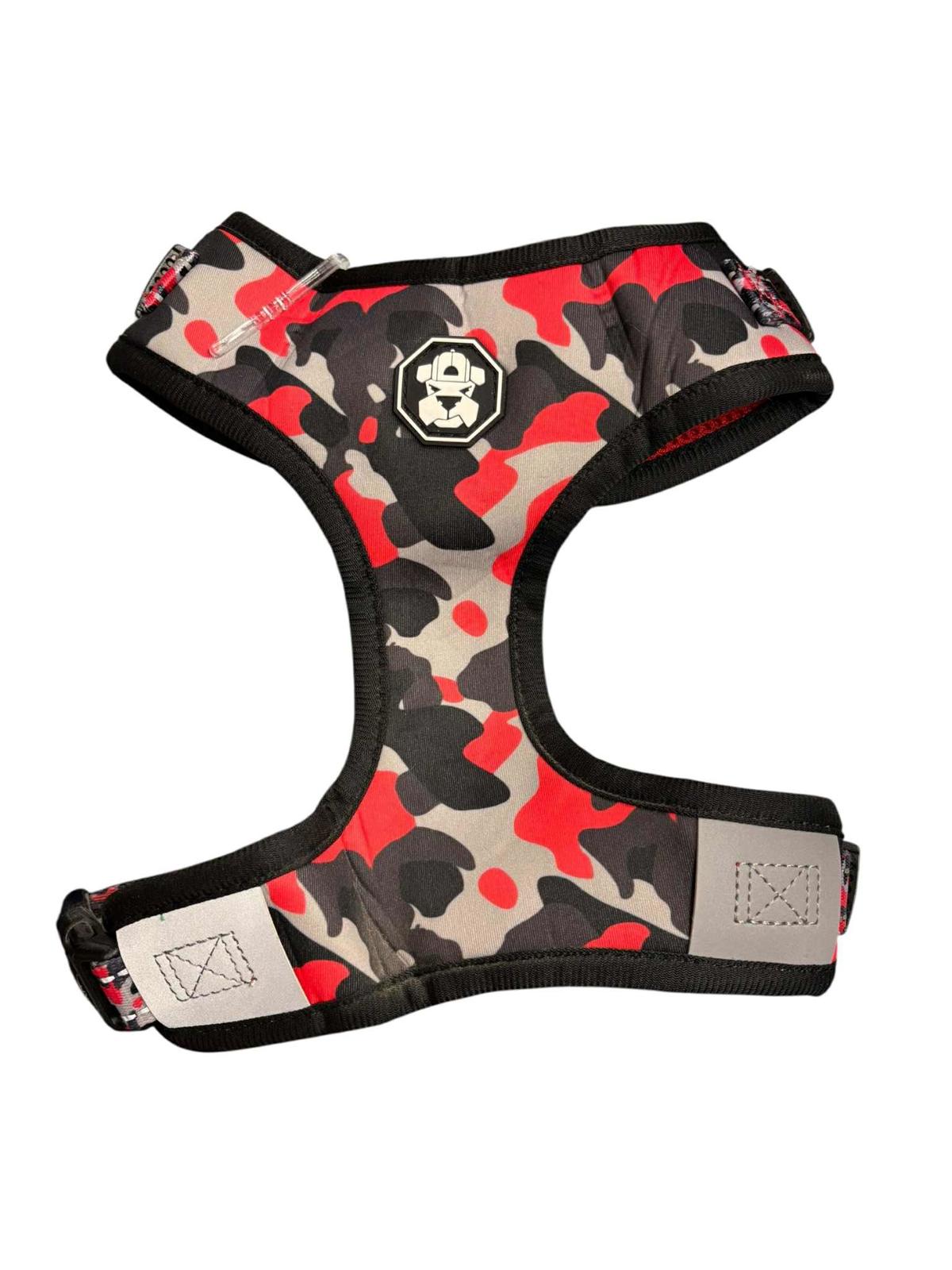 FreshPawz Fully Adjustable Harness Breathable/Reflective Size SMALL Red Camo