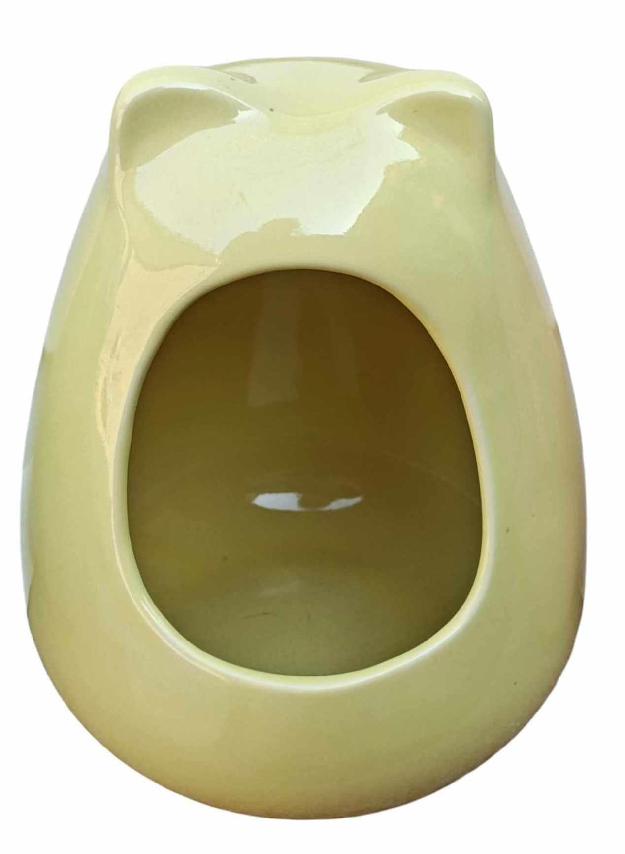 Ceramic Ferret Feeding House  Keep the mess contained ...