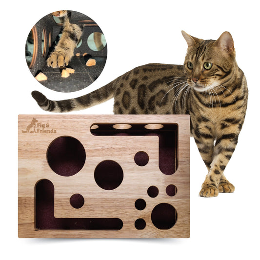 Cat Nail File Enrichment Box - Oak Wood Scratching Toy