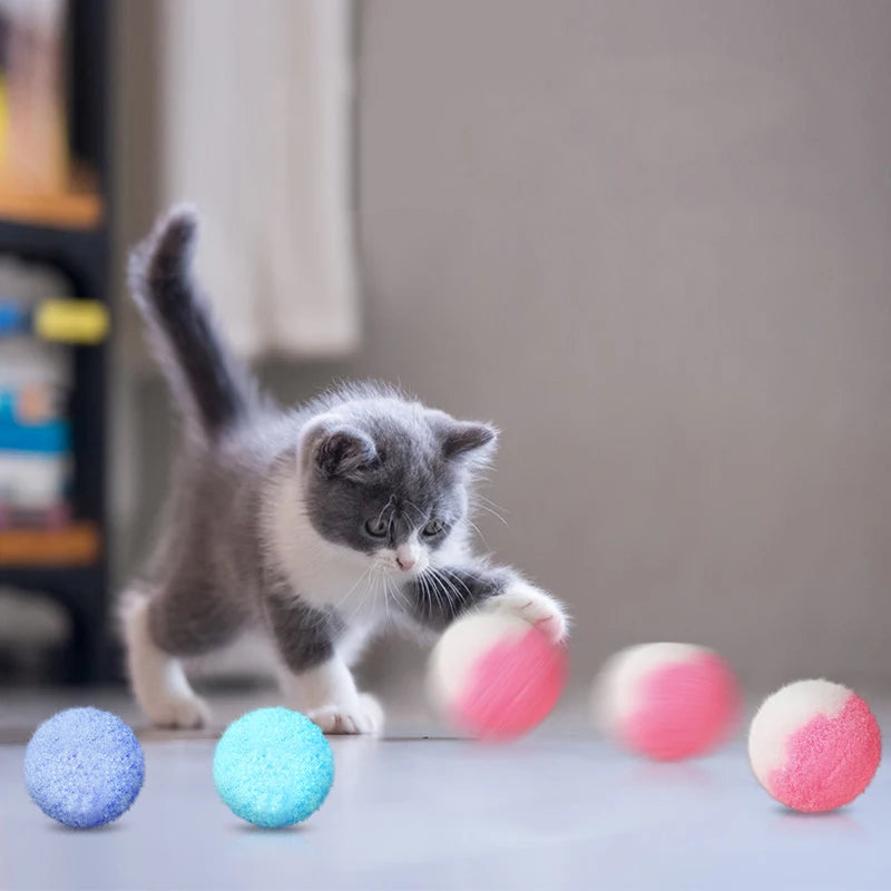Durable Natural Polyester Rope Cat Chew Toys Teeth Cleaning Cat Chew Pom Poms Balls Pet Cat Toys Playing Interaction