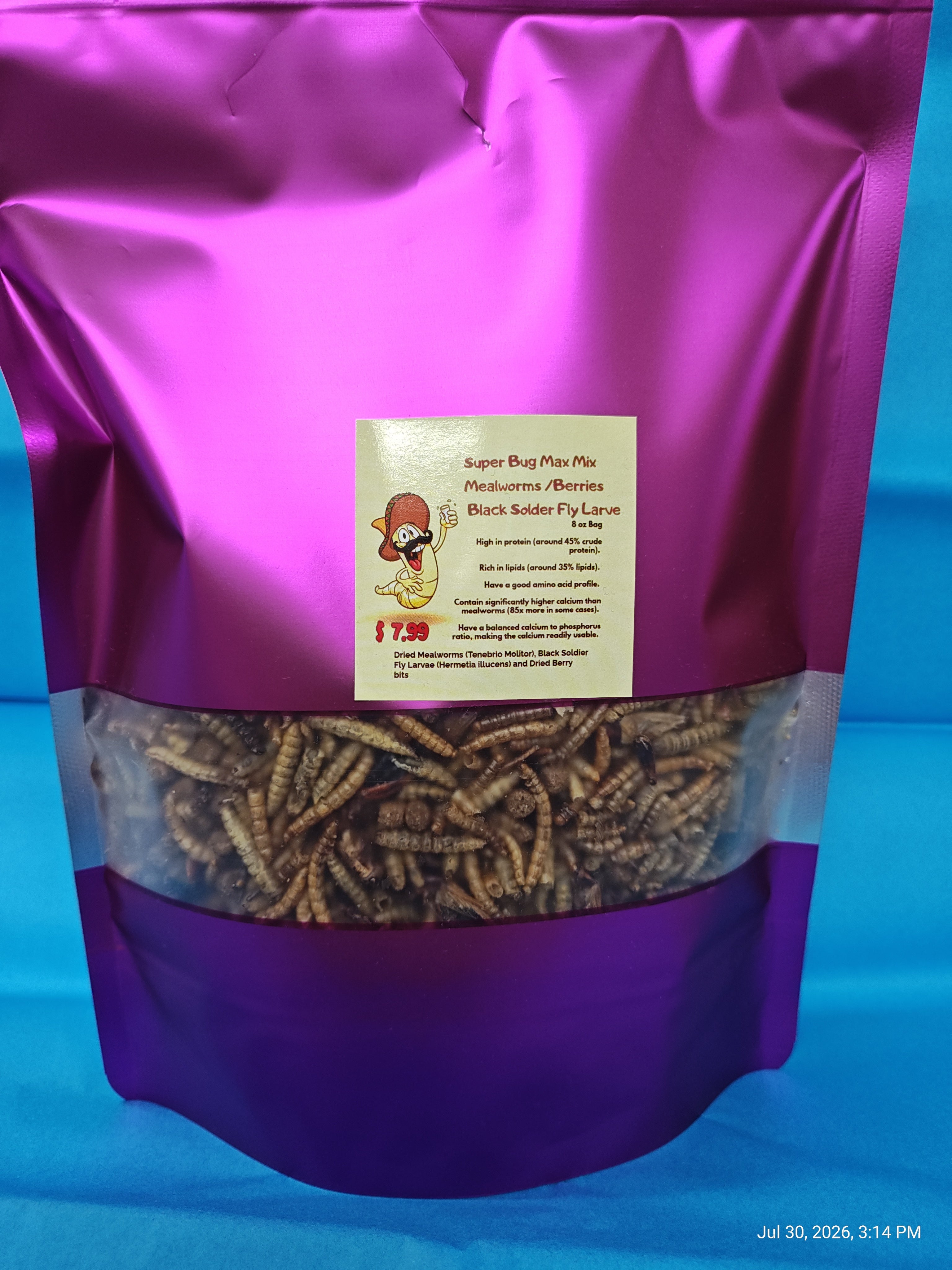 Super Bug Max Mix (Mealworms ,BSFL, Berries) 8 oz Resealable Bag