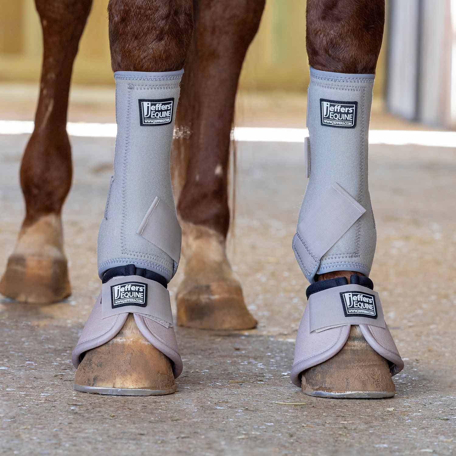 Jeffers No-Turn Bell Boots for Horses, Solid Colors, 2 ct