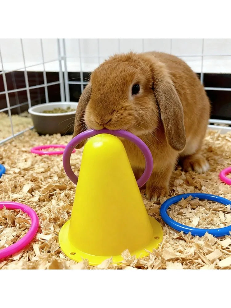 7cm Rabbit Ferrule Toy Interactive Training Chew Toy for Small Animals Educational Relieve Boredom Cone Shaped Bucket Rabbit Toy