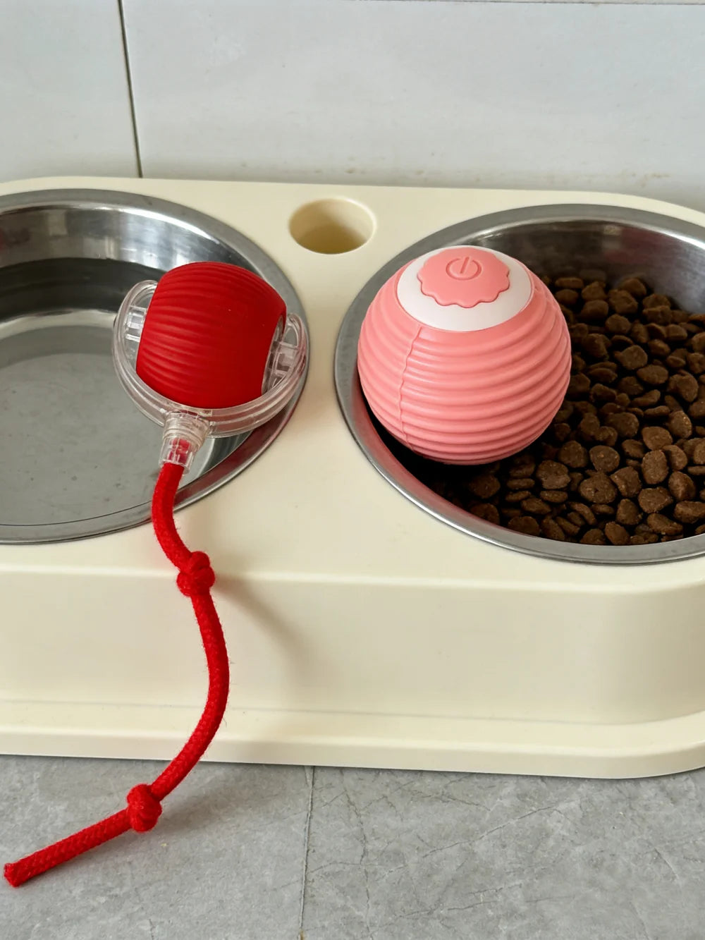 Pet Toy Ball with Tail Rope，Smart Automatic Pet Chase Ball Toy, Upgraded Speedy Tail Kitten Toy for Bored Indoor Adult Pets