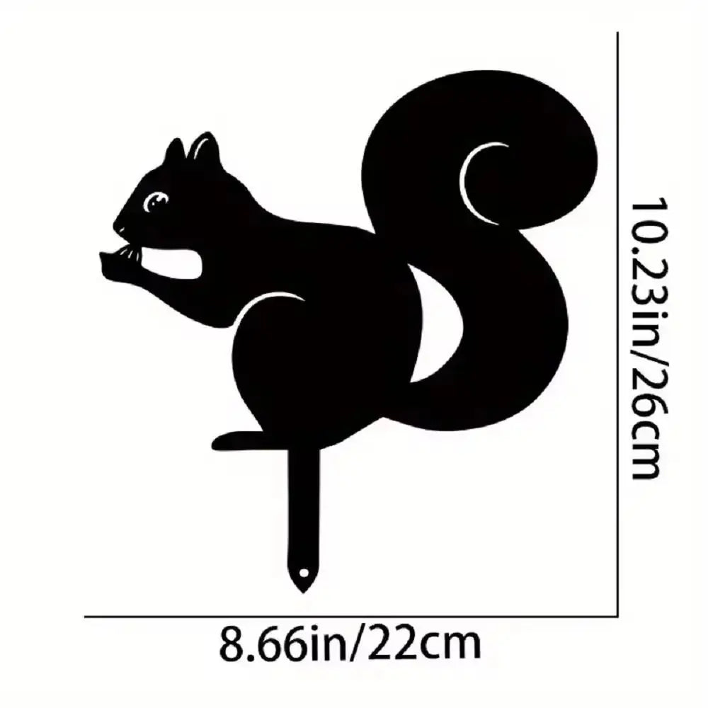 Rabbit/Squirrel Figurines Hollow Dust Proof Wrought Iron Realistic Rabbits Art Sculpture for Garden Party Decor Metal Home Yard