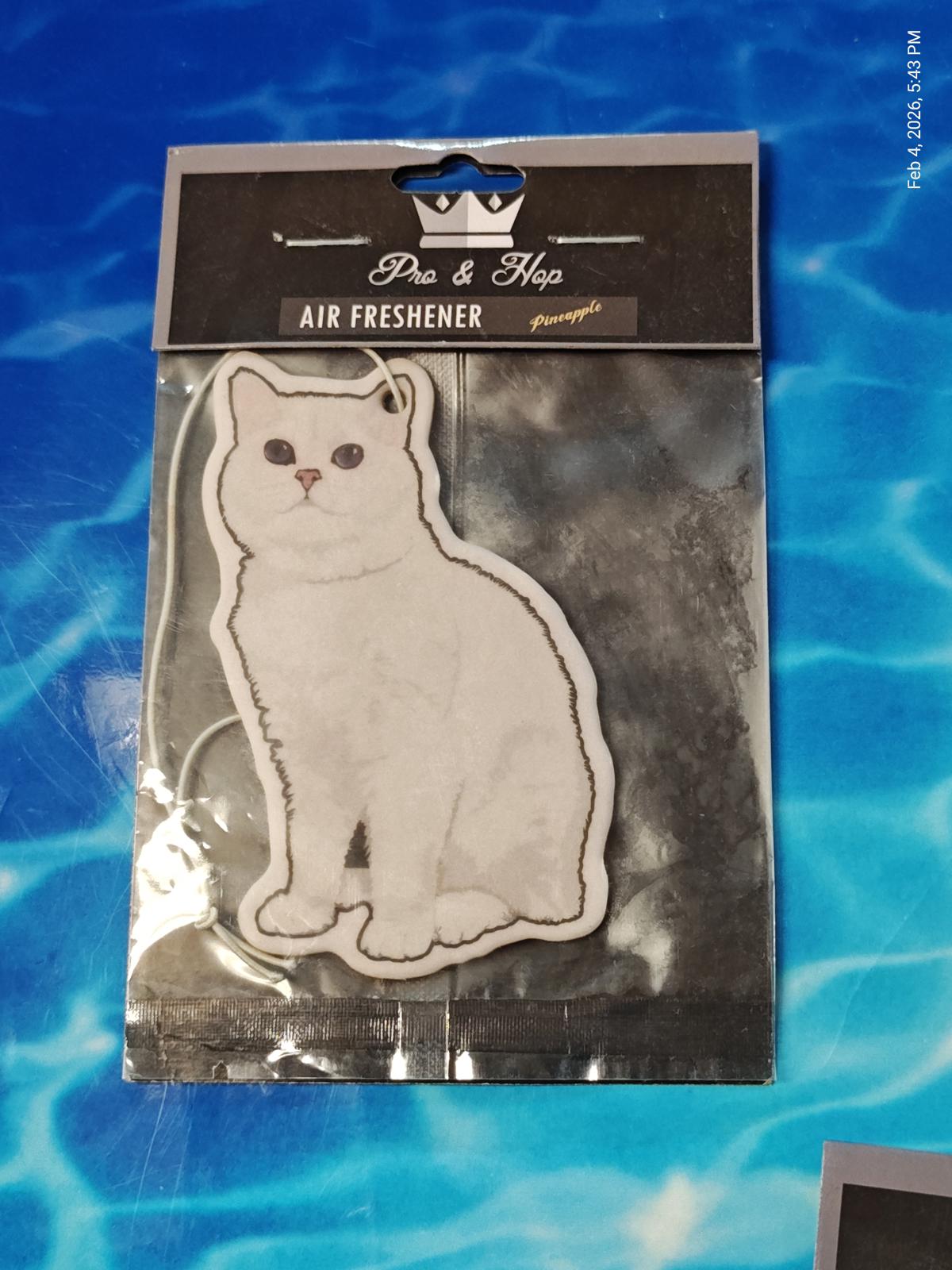 Cat White Air Fresheners 3 Pack Pineapple Scent – PNC Family Finds