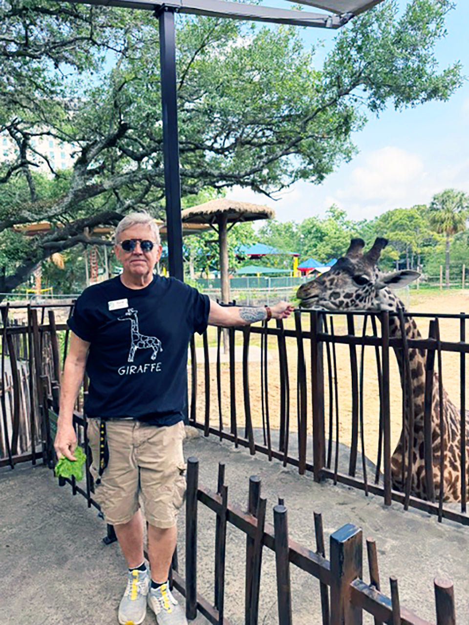 Giraffe - Classic Tee