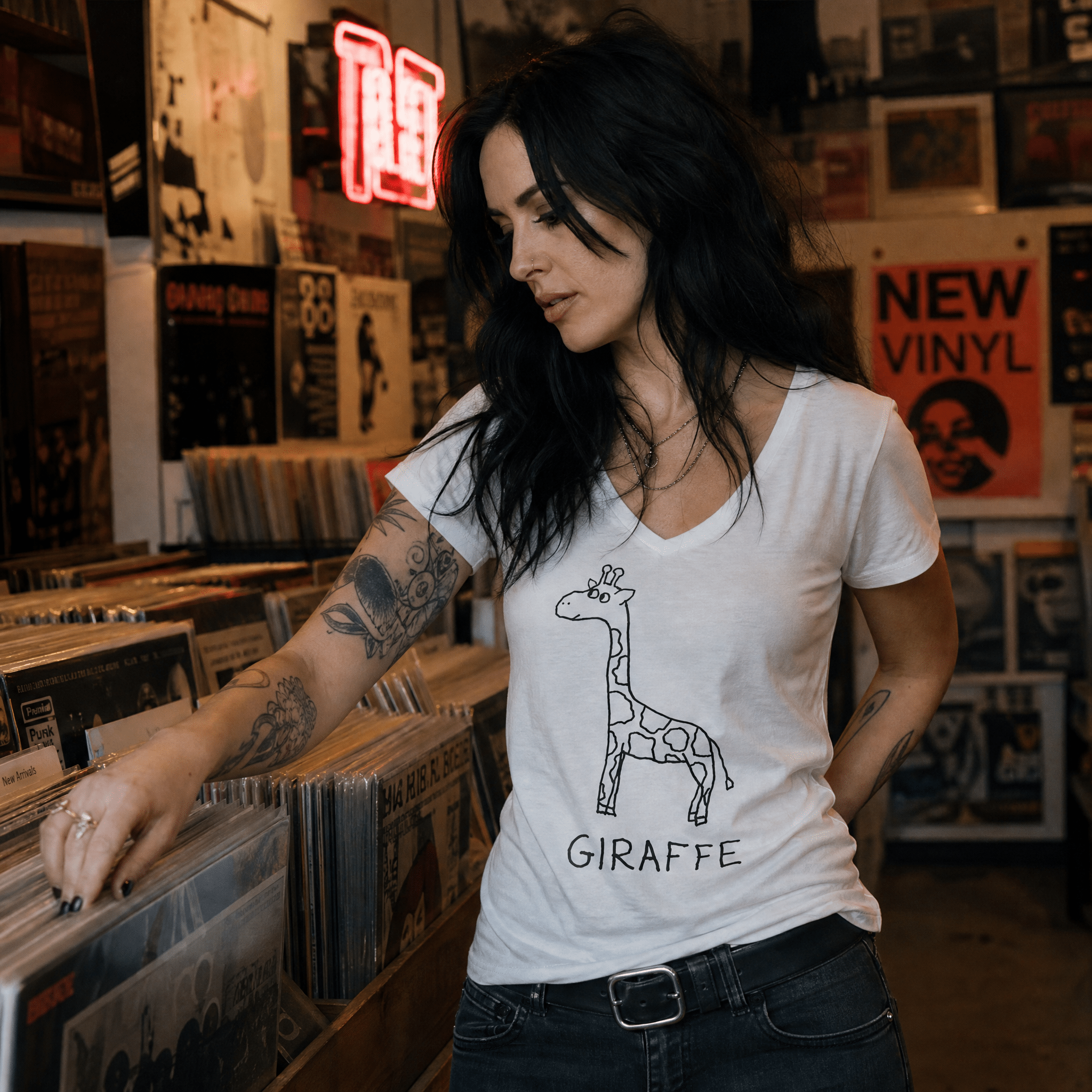 Giraffe - Women's V-Neck Tee