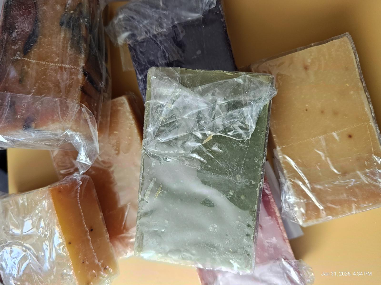 Handmade Soap Bars 4 pack (each bar is 4oz+) All Natural  Many Scents 2