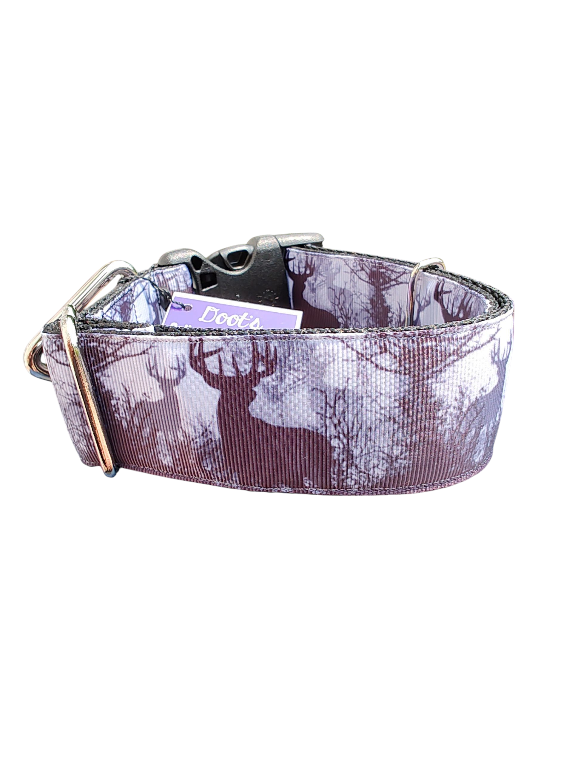 1.5" Wide Hunting Bucks Nylon Dog Collar